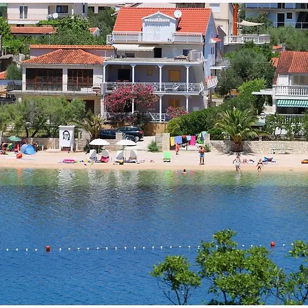 Beach House Diam דירה *